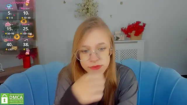 LayriantaVee online show from 09/26/25, 06:06