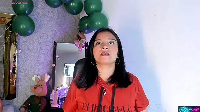 Snapshot of Candys_victoria chatting on 03/18/26, 04:26 Candys victoria online show from 03/18/26, 04:26