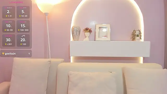 Sensual Sophie  online show from 03/25/26, 11:27