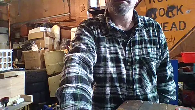 Snapshot of clitstitsandbongrips chatting on 02/10/25, 10:19 clitstitsandbongrips online show from 02/10/25, 10:19