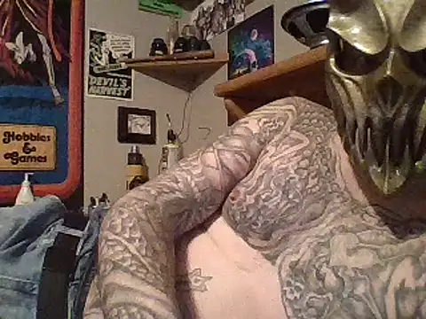 Snapshot of clitstitsandbongrips chatting on 02/17/25, 03:58 clitstitsandbongrips online show from 02/17/25, 03:58