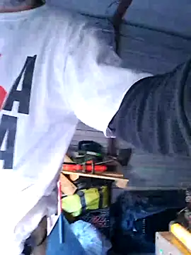 Snapshot of clitstitsandbongrips chatting on 01/10/26, 09:52 clitstitsandbongrips online show from 01/10/26, 09:52