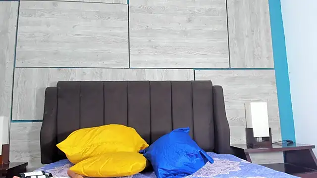 ZaritaLenon online show from 12/17/25, 10:38