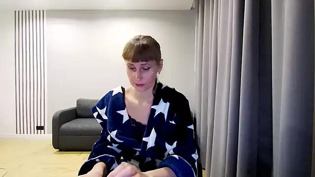 Snapshot of Daniella_Lorente chatting on 12/28/24, 06:28 Daniella Lorente online show from 12/28/24, 06:28