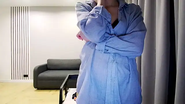 Snapshot of Daniella_Lorente chatting on 01/26/25, 03:17 Daniella Lorente online show from 01/26/25, 03:17