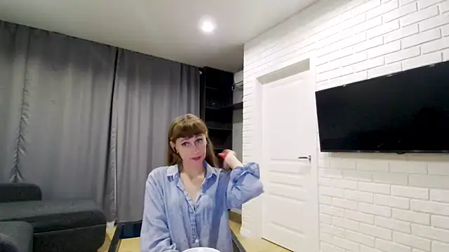 Snapshot of Daniella_Lorente chatting on 11/06/25, 09:05 Daniella Lorente online show from 11/06/25, 09:05