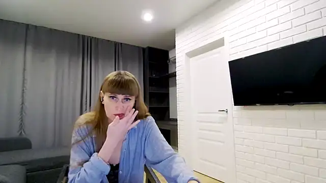 Snapshot of Daniella_Lorente chatting on 12/14/25, 10:14 Daniella Lorente online show from 12/14/25, 10:14