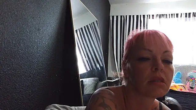 rileyraerhoads online show from 09/27/25, 09:20