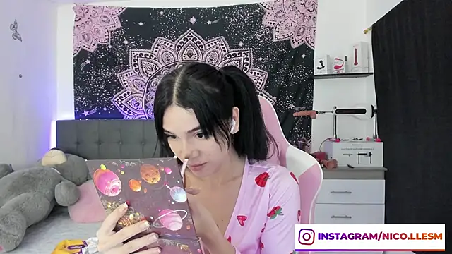 jade dakota   online show from 01/23/25, 10:44