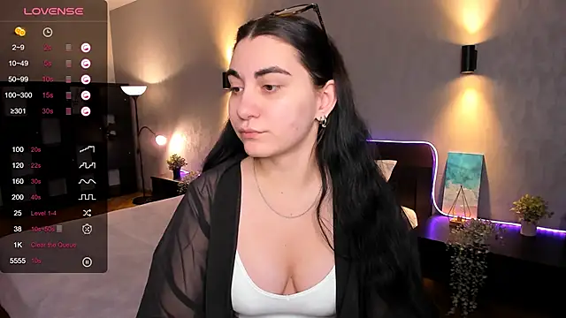 hannacheekss  online show from 01/24/25, 01:56