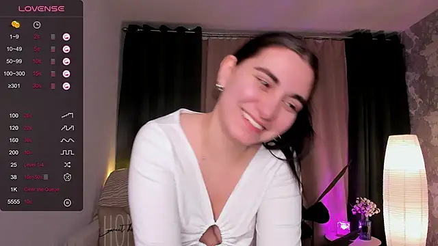 hannacheekss  online show from 02/17/25, 03:09