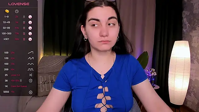 hannacheekss  online show from 02/26/25, 02:04