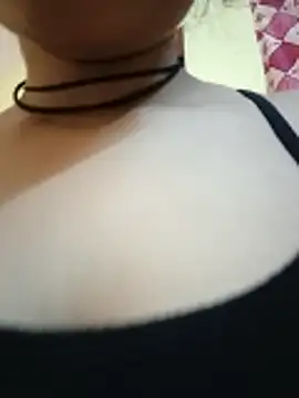 Snapshot of Sexy_Mushroom chatting on 10/14/25, 09:59 Sexy Mushroom online show from 10/14/25, 09:59