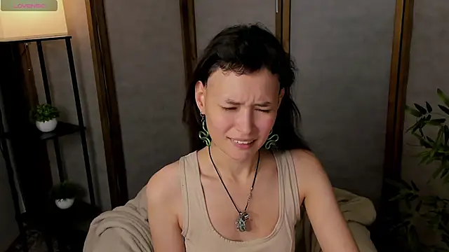 Snapshot of Emily_Strikeee chatting on 09/19/25, 10:16 Emily Strikeee online show from 09/19/25, 10:16