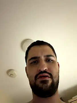 Snapshot of HornyDaddy6inch chatting on 11/16/25, 05:02 HornyDaddy6inch online show from 11/16/25, 05:02