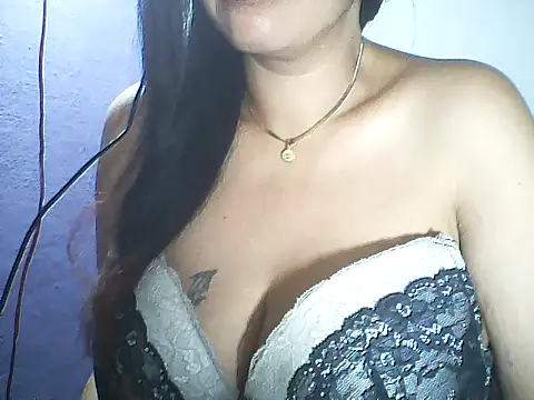 Snapshot of layanah12 chatting on 05/14/26, 07:31 layanah12 online show from 05/14/26, 07:31