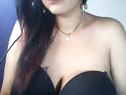 Snapshot of layanah12 chatting on 05/23/26, 04:50 layanah12 online show from 05/23/26, 04:50