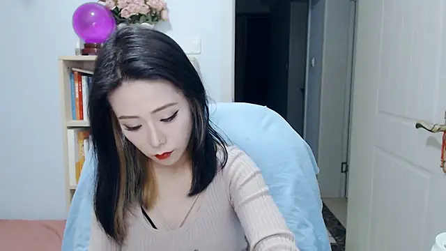 Snapshot of SuSushi728 chatting on 05/03/26, 03:07 SuSushi728 online show from 05/03/26, 03:07