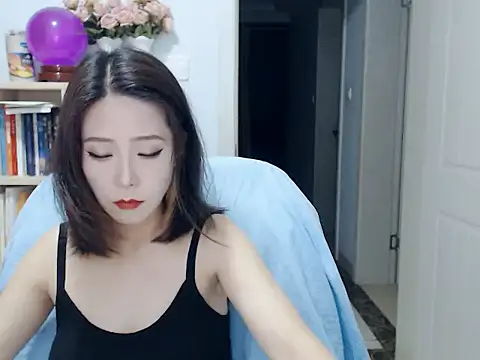 Snapshot of SuSushi728 chatting on 07/07/26, 03:49 SuSushi728 online show from 07/07/26, 03:49