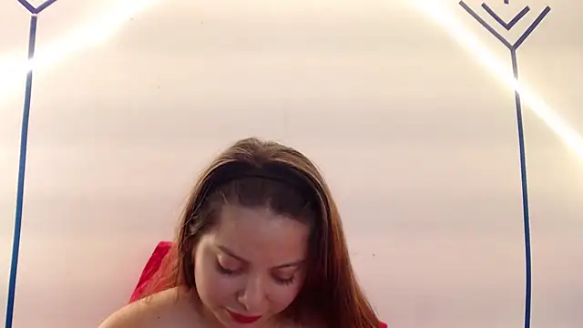 Emawalker  online show from 03/07/25, 06:22