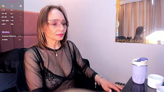 JennieRosse online show from 05/11/26, 12:44