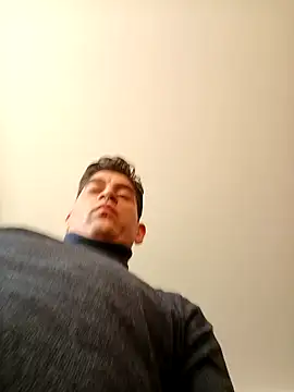 ElyasMatt online show from 01/11/25, 01:22