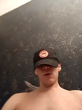 ElyasMatt online show from 01/21/25, 09:46