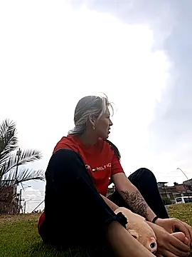 Snapshot of Tefannyy_ chatting on 03/07/26, 07:44 Tefannyy online show from 03/07/26, 07:44