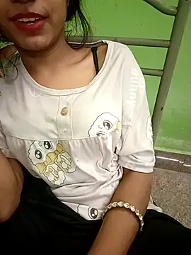 EACH 555 online show from 12/01/25, 06:40