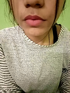 EACH 555 online show from 12/19/25, 07:48