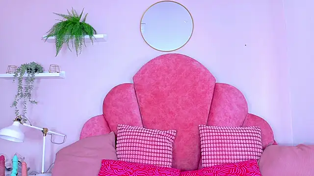 ChanelAdamss  online show from 12/02/25, 07:53