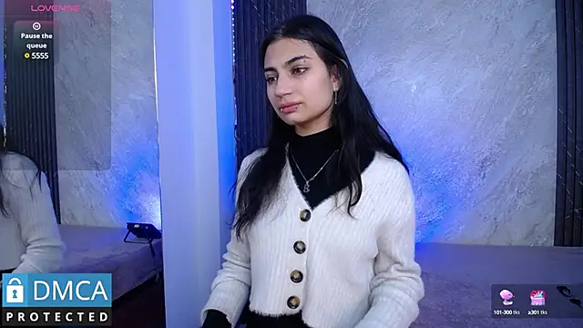 SolBeaumont1 online show from 02/07/25, 05:40