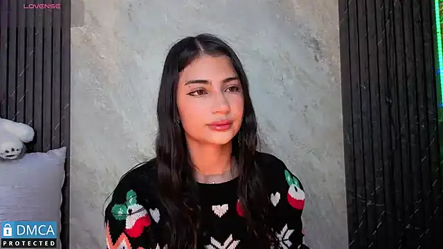 SolBeaumont1 online show from 10/18/25, 05:35