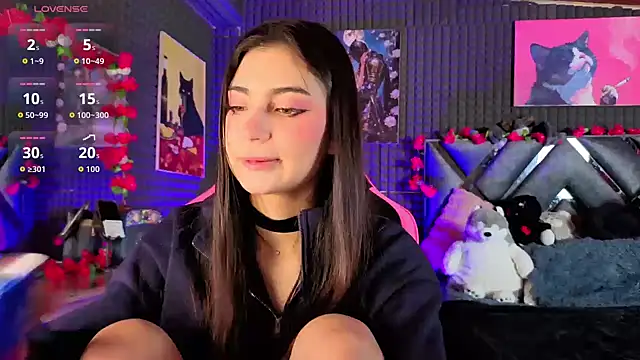 Snapshot of SolBeaumont1 chatting on 03/18/26, 08:12 SolBeaumont1 online show from 03/18/26, 08:12