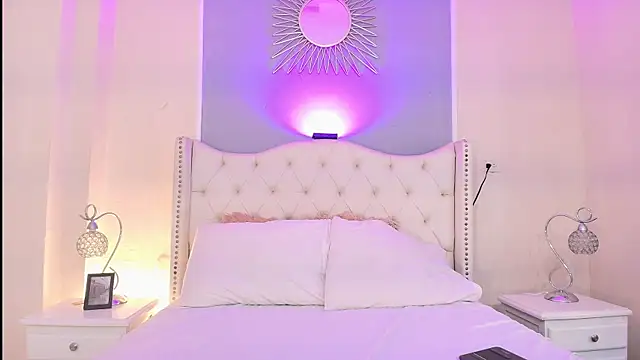 Ambar Collingg online show from 10/10/25, 02:16