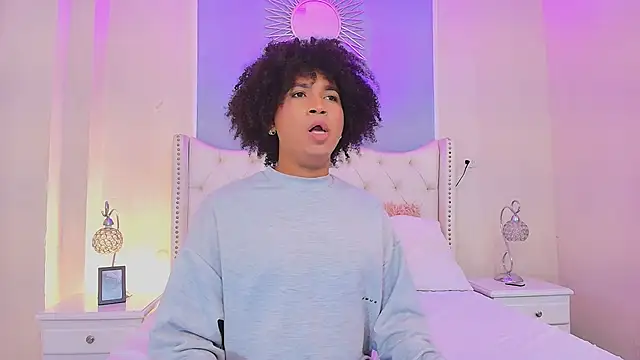 Ambar Collingg online show from 10/29/25, 01:57