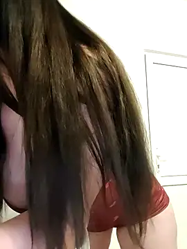 leeya lee online show from 02/17/25, 06:26