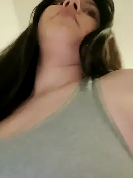 leeya lee online show from 02/18/25, 12:48