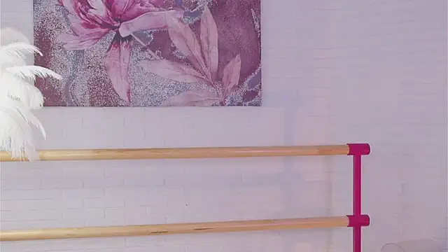 lylylovesyou online show from 01/13/25, 11:52