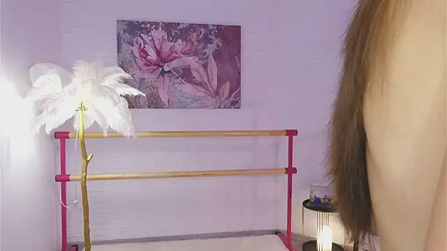 lylylovesyou online show from 02/08/25, 10:07