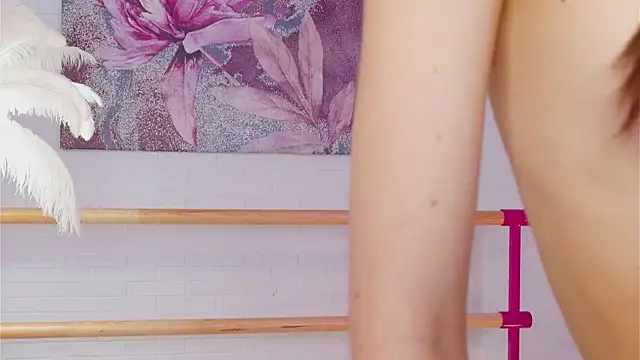 lylylovesyou online show from 03/01/25, 09:07