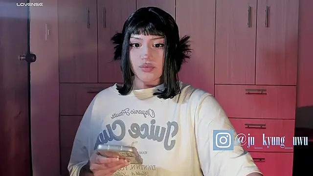 Ju Kyung online show from 01/02/25, 12:13