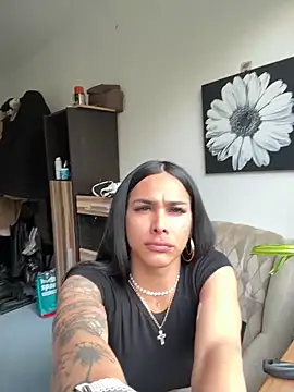 Snapshot of charris_stefannia chatting on 04/24/26, 09:56 charris stefannia online show from 04/24/26, 09:56