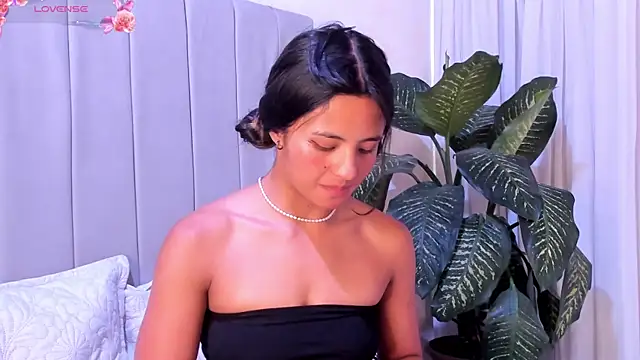 Mindy sweety online show from 03/03/25, 04:24