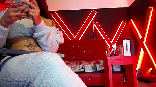 engel devil online show from 10/31/25, 12:50