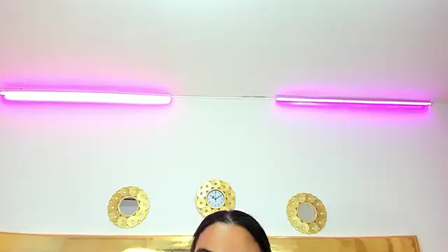 EileenBenzon online show from 01/29/25, 12:43