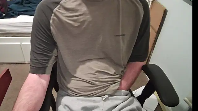 an4y8ot online show from 11/04/25, 05:12