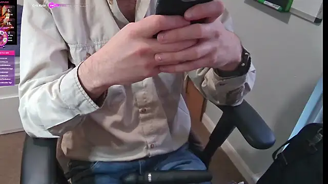 Snapshot of an4y8ot chatting on 01/15/26, 09:03 an4y8ot online show from 01/15/26, 09:03