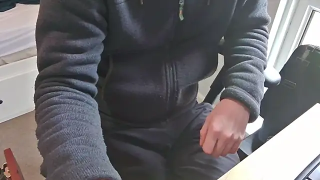 Snapshot of an4y8ot chatting on 03/17/26, 11:13 an4y8ot online show from 03/17/26, 11:13