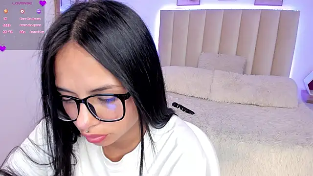 valka wolfe online show from 02/27/25, 09:04